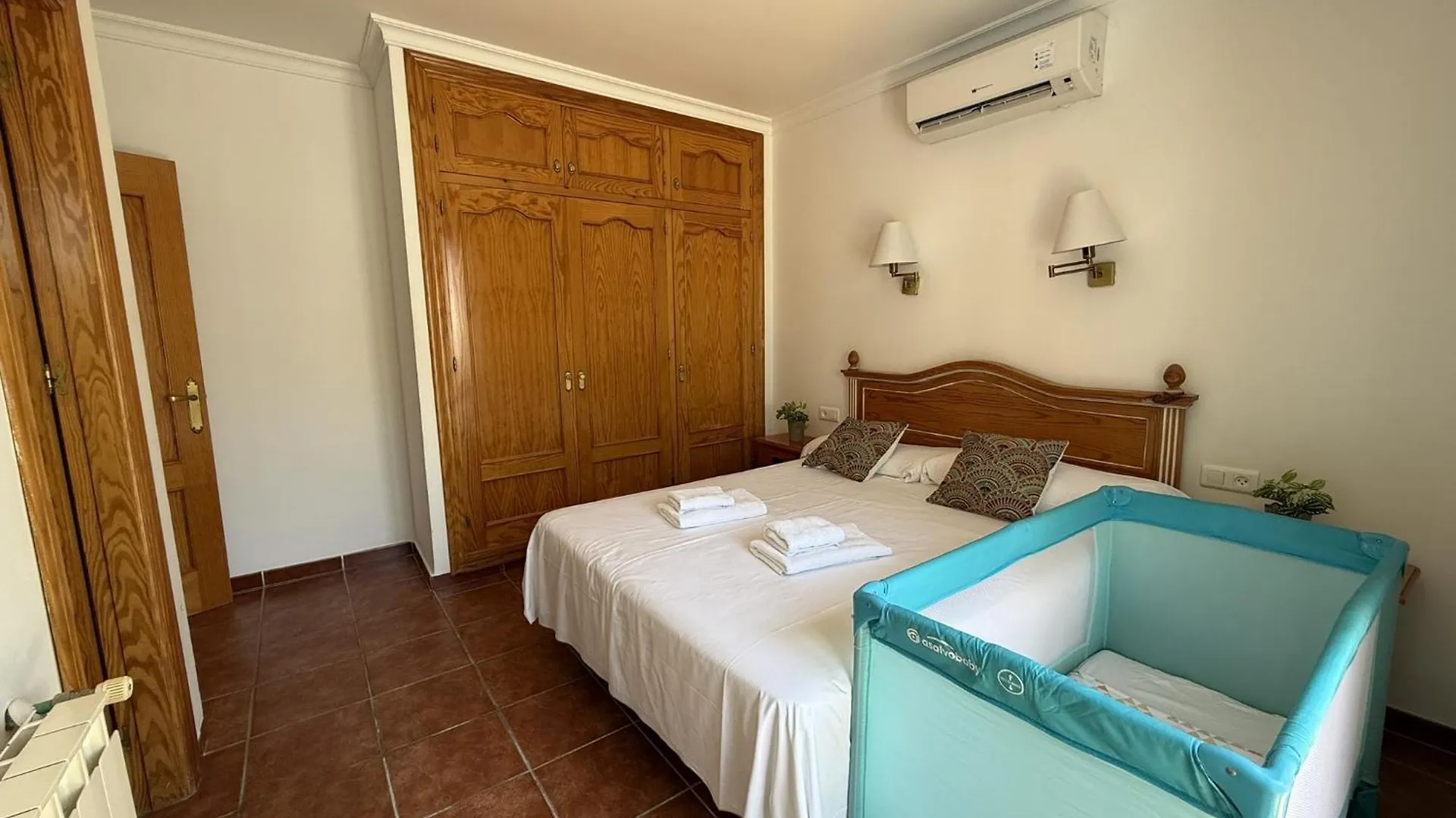 Nerja Paradise Rentals - Villa Jazmines 0*,  Spanien